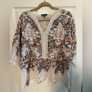 Democracy Women’s 3/4 Sleeve Peplum Blouse